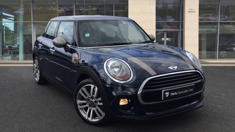 Mini Hatchback 1.5 Cooper Seven 5dr Petrol Hatchback